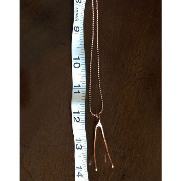 MARC JACOBS - NWOT - Rose-Gold-Plated Wishbone Fashion Necklace. Good Luck Charm - Picture 8 of 16